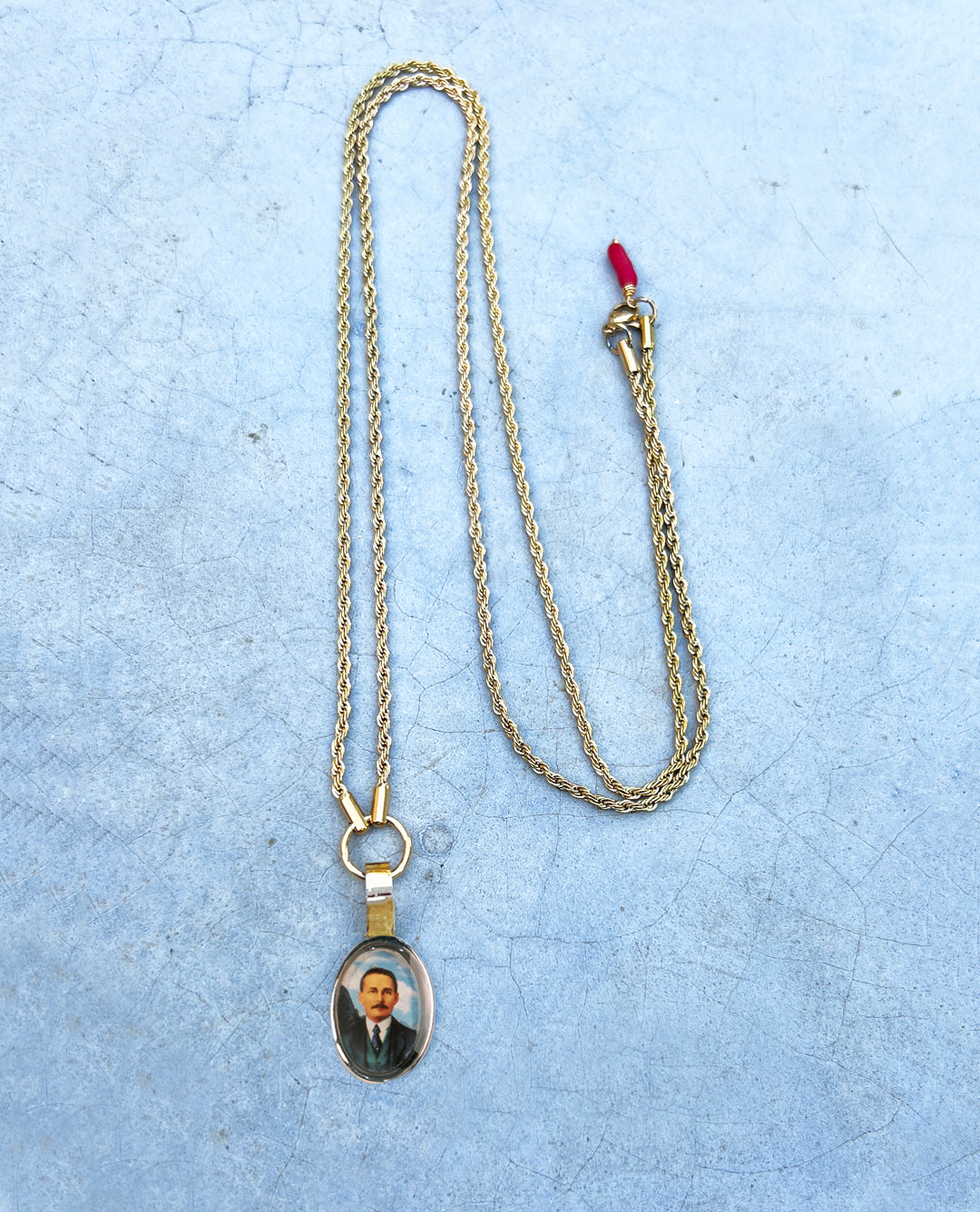 COLLAR LARGO SAN JOSE GREGORIO HERNANDEZ