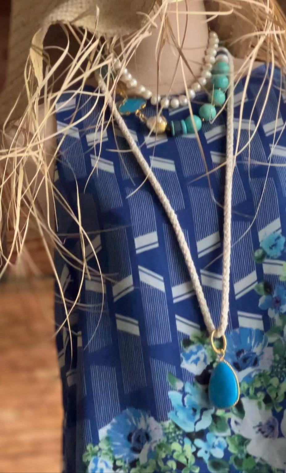 COLLAR DAISY OPALO
