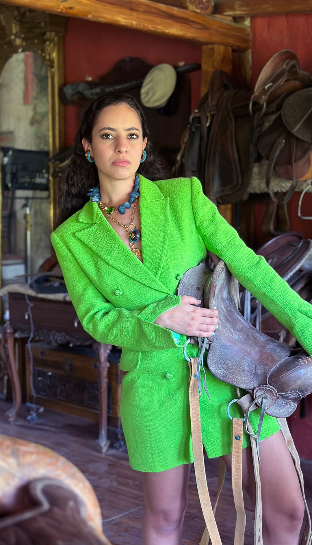 COLLAR ORQUIDEA AZUL