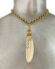 Load image into Gallery viewer, COLLAR CHOKER FEATHER

